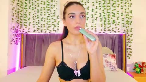 Lily online show from February 20, 10:38 am