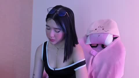 Lilith online show from January 22, 8:17 pm