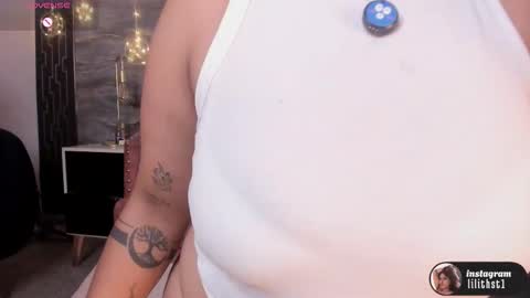 lilithcb_ online show from January 6, 7:06 pm