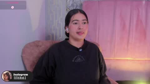 Snapshot of lilithcb_ chatting on June 7, 8:23 pm lilithcb_ online show from June 7, 8:23 pm