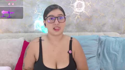 Snapshot of lilithcb_ chatting on July 11, 7:38 pm lilithcb_ online show from July 11, 7:38 pm