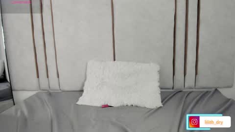 Lilith online show from April 30, 1:34 am