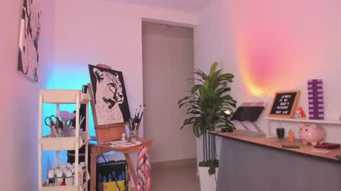 Snapshot of lilithmalkova chatting on May 7, 12:16 am Lilith Malkova online show from May 7, 12:16 am