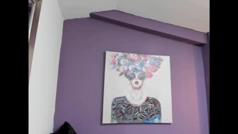 Lili  online show from December 1, 7:30 pm