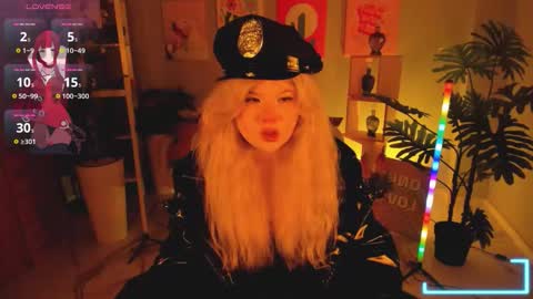 Snapshot of lilithnelson chatting on October 28, 5:59 pm LilithNelson online show from October 28, 5:59 pm