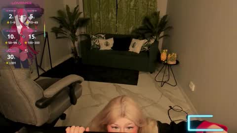 Snapshot of lilithnelson chatting on November 25, 8:53 pm LilithNelson online show from November 25, 8:53 pm