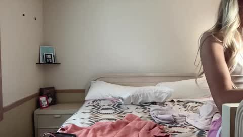 Lilithohfish online show from May 14, 5:09 pm