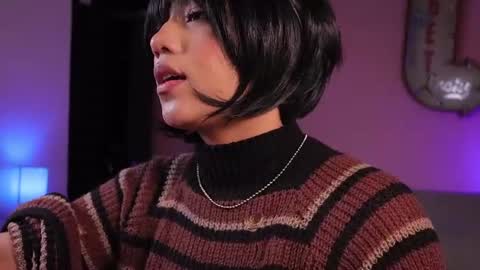 Snapshot of lilithrose_2 chatting on June 15, 5:04 pm lilithrose_2 online show from June 15, 5:04 pm