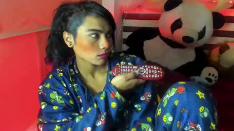 lilithsabeth online show from November 17, 4:07 am