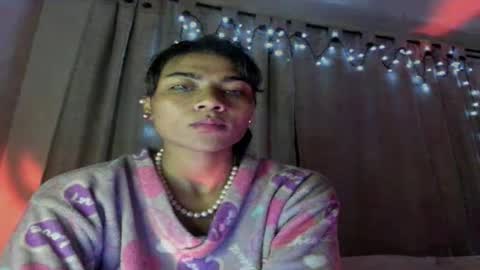 Snapshot of lilithsabeth chatting on April 5, 2:20 am lilithsabeth online show from April 5, 2:20 am