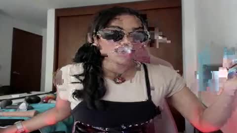 Snapshot of lilithsabeth chatting on April 12, 8:47 pm lilithsabeth online show from April 12, 8:47 pm