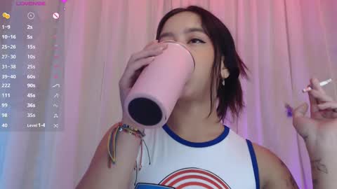 Snapshot of lilithwallkeer chatting on February 23, 7:33 am Maria online show from February 23, 7:33 am