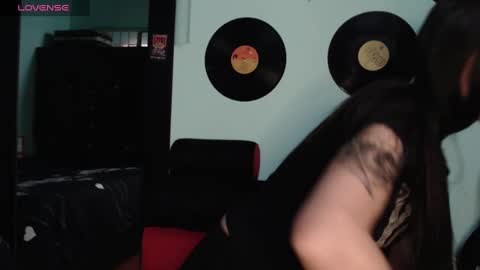 Snapshot of lilithword chatting on January 26, 7:41 pm Call me Lilith online show from January 26, 7:41 pm