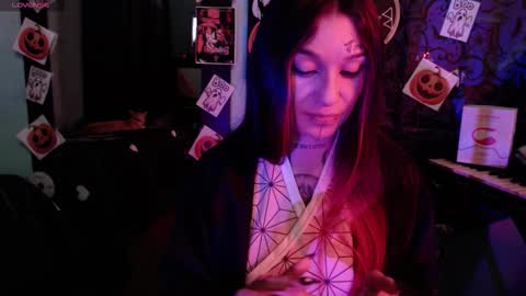 Snapshot of lilithword chatting on October 27, 1:04 pm Call me Lilith online show from October 27, 1:04 pm