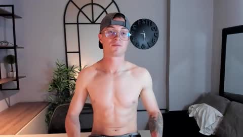 Lil James online show from October 23, 8:18 pm