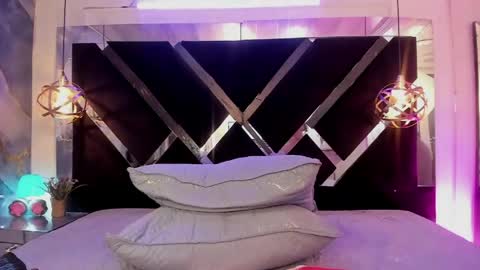 Snapshot of lill_kims chatting on April 29, 5:30 pm lill_kims online show from April 29, 5:30 pm