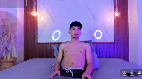 Snapshot of lillian_lee1 chatting on May 29, 6:06 pm lillian_lee1 online show from May 29, 6:06 pm