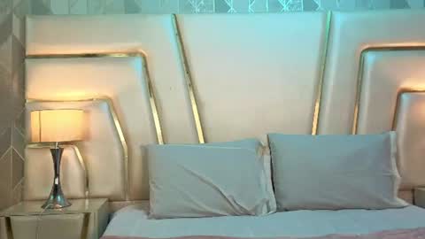 Snapshot of lillianderson chatting on June 11, 12:03 pm lillianderson - Next stream start at 0700hs GTM-3 online show from June 11, 12:03 pm