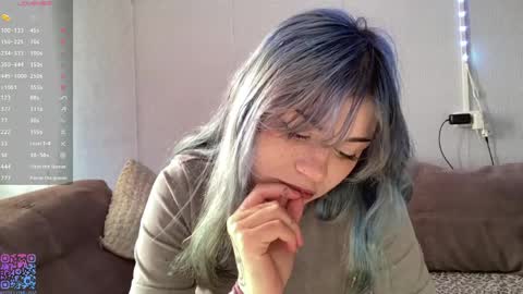 Snapshot of lillianhusk chatting on May 5, 12:24 pm Amelia online show from May 5, 12:24 pm