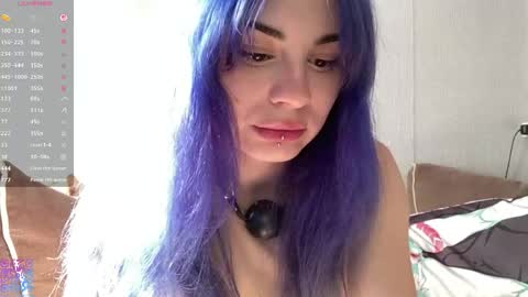 Snapshot of lillianhusk chatting on June 4, 1:17 pm Amelia online show from June 4, 1:17 pm