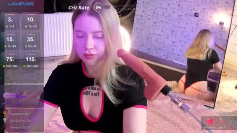 lillie_berry online show from January 6, 4:38 am