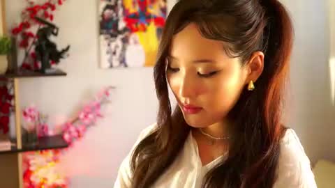 Snapshot of lillie_sun chatting on June 20, 1:14 pm lillie_sun online show from June 20, 1:14 pm