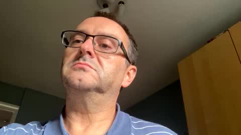 Snapshot of lills16 chatting on October 13, 12:05 pm lills16 online show from October 13, 12:05 pm