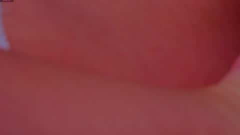 Snapshot of lilly_lux chatting on June 18, 1:48 pm lilly_lux online show from June 18, 1:48 pm