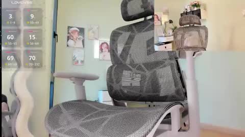 lillycn online show from March 10, 2:16 am