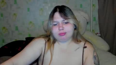 lillyhaigh online show from May 28, 7:22 pm