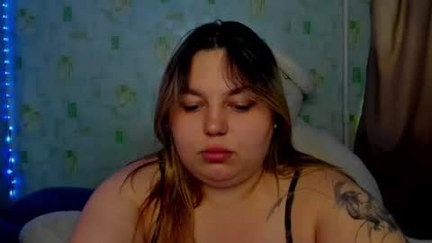 lillyhaigh online show from June 17, 11:56 am