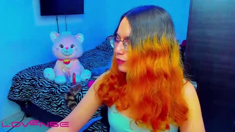 Lilly3 online show from April 1, 3:07 am