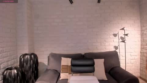 Snapshot of lillysandersx chatting on May 30, 8:06 pm Lilly online show from May 30, 8:06 pm
