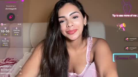 Snapshot of lillyxq chatting on June 7, 4:38 am lilly online show from June 7, 4:38 am