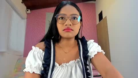 lillyy16 online show from February 26, 11:09 am