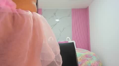 lillyy16 online show from July 23, 11:08 am