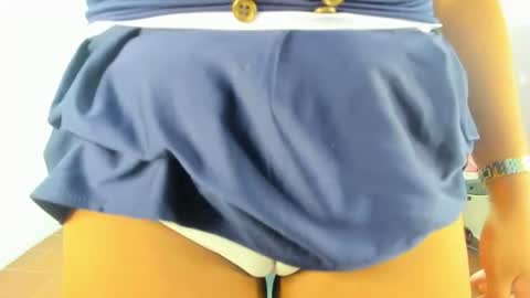 lillyy16 online show from July 28, 11:17 am