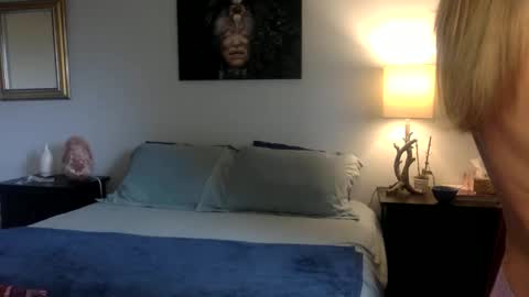 Snapshot of lilmissspanks chatting on December 26, 8:11 pm LilMissSpanks online show from December 26, 8:11 pm