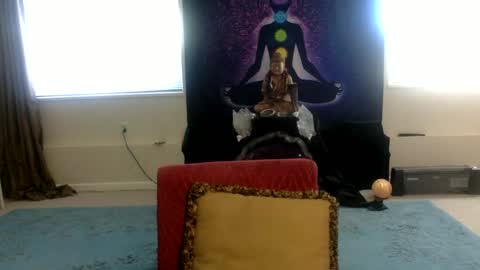 Snapshot of lilmissspanks chatting on February 14, 9:43 pm LilMissSpanks online show from February 14, 9:43 pm