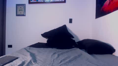  ONLYFANS   online show from September 21, 4:25 am