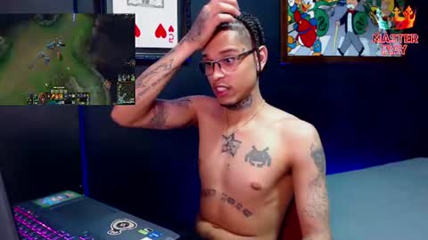 Snapshot of lilray99 chatting on June 11, 12:32 am ONLYFANS online show from June 11, 12:32 am