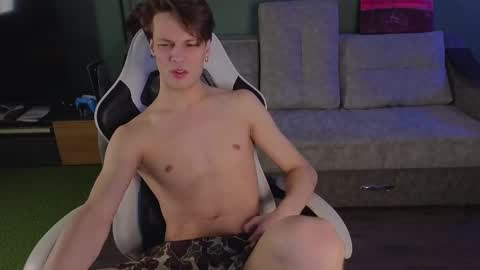 Snapshot of lilteddyboy chatting on January 31, 8:29 pm lilteddyboy online show from January 31, 8:29 pm