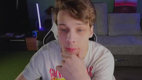 Snapshot of lilteddyboy chatting on March 22, 6:22 pm lilteddyboy online show from March 22, 6:22 pm