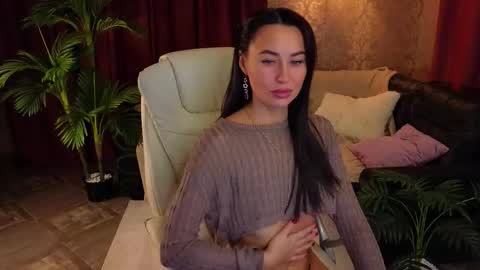 Lilu online show from November 19, 4:12 am