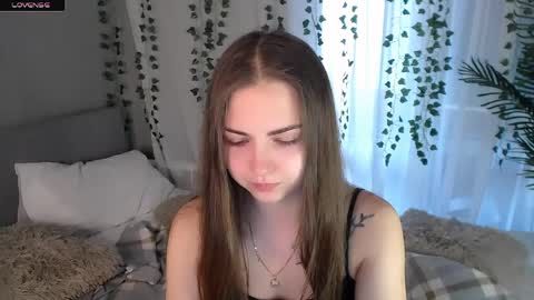 lilu__moon online show from April 1, 5:30 am