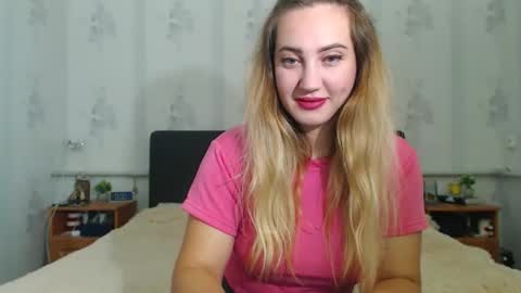 Snapshot of lilu_cute25 chatting on October 29, 10:00 pm lilu_cute25 online show from October 29, 10:00 pm