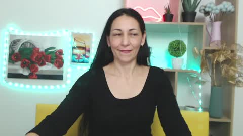 lilugrants online show from January 18, 5:31 am