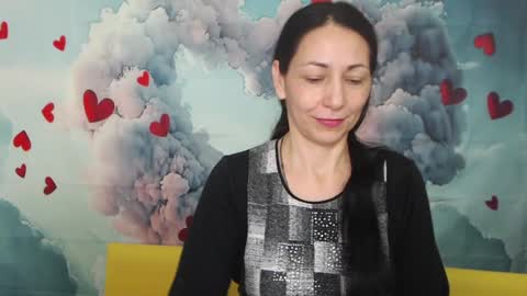 lilugrants online show from January 24, 10:30 pm