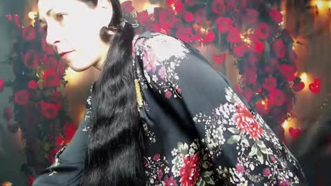 lilugrants online show from February 20, 10:48 pm