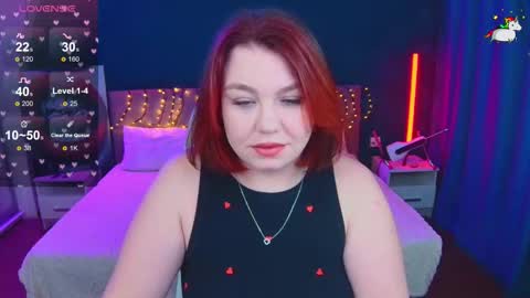 Lilu online show from February 25, 12:04 pm